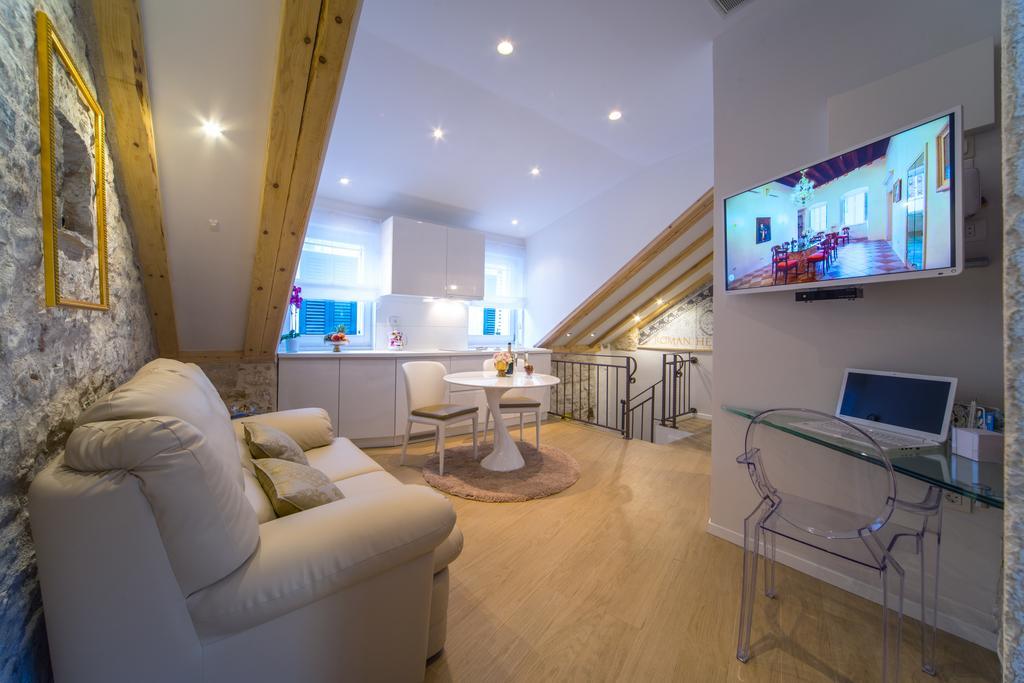 Apartment Roman Heritage سبليت الغرفة الصورة
