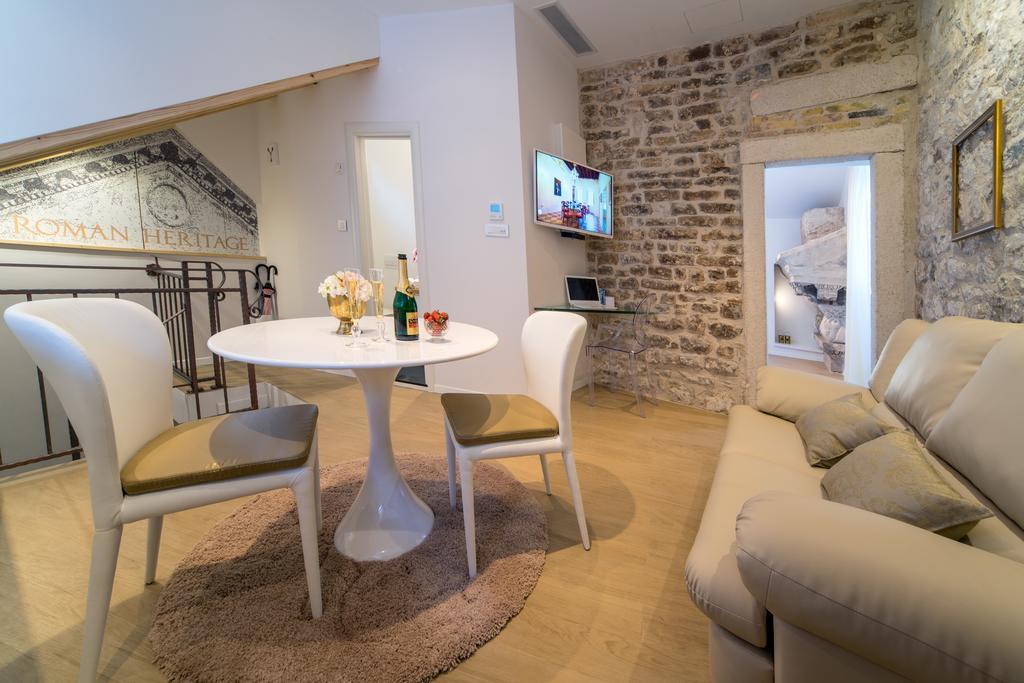 Apartment Roman Heritage سبليت الغرفة الصورة